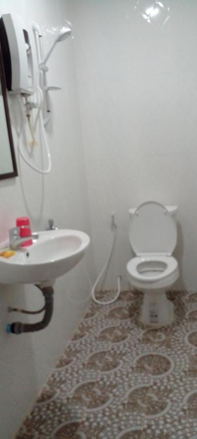 Kro Nhep Guesthouse Kampot Esterno foto